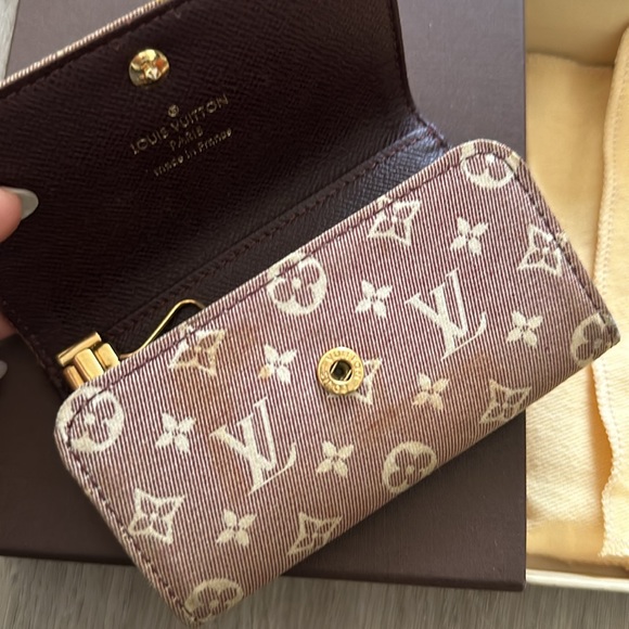 Louis Vuitton denim key holder - Picture 3 of 5